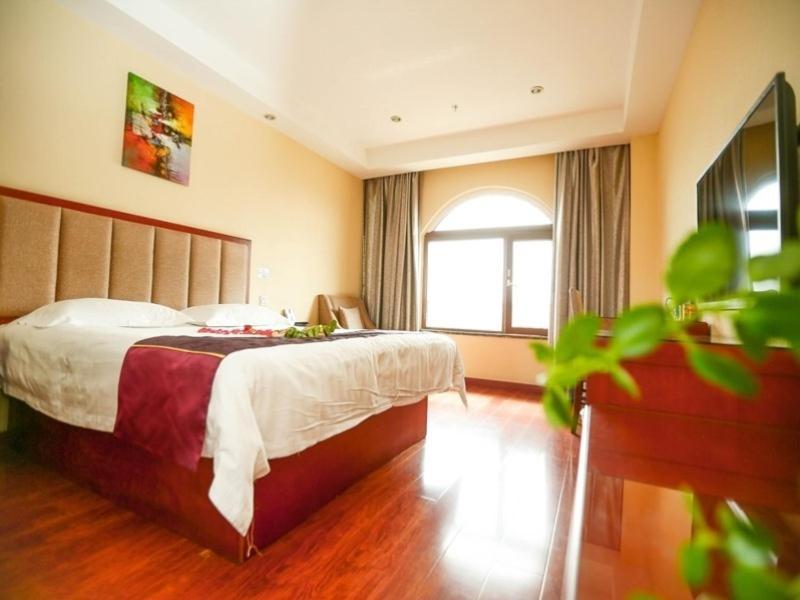 Greentree Inn Shandong Qingdao Wuyishan Road Jiashike Shopping Center Business Hotel Exterior photo