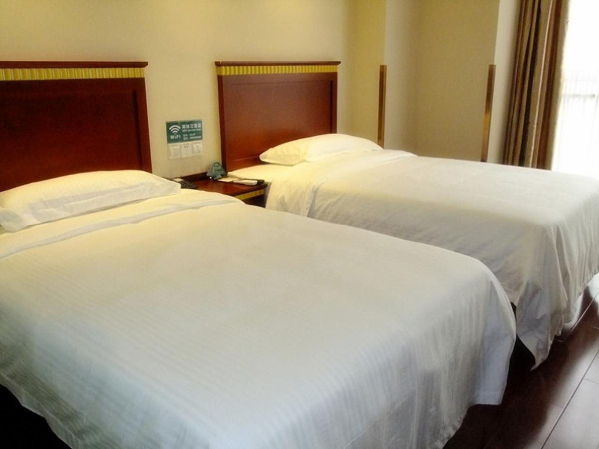 Greentree Inn Shandong Qingdao Wuyishan Road Jiashike Shopping Center Business Hotel Exterior photo